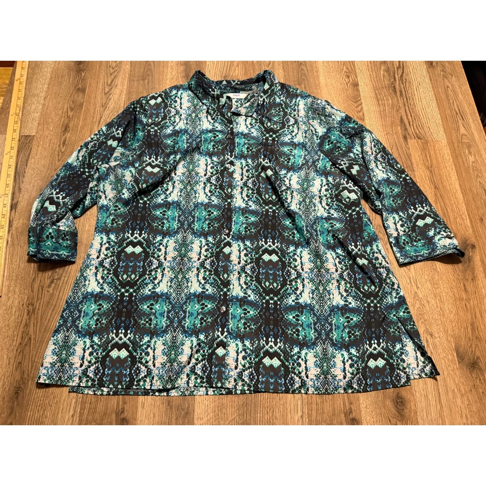 Alia Shirt Women Size 18 Blue Snakeskin Button Down Long Sleeve Animal Print